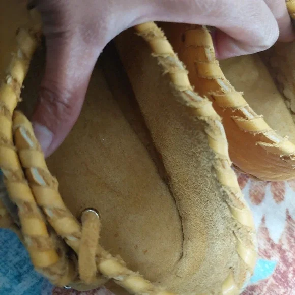 Handmade Buffalo Hide Deer Skin Suede Cherokee Moccasins Women's Size 6 - Picture 6 of 10